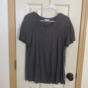 Maurices top